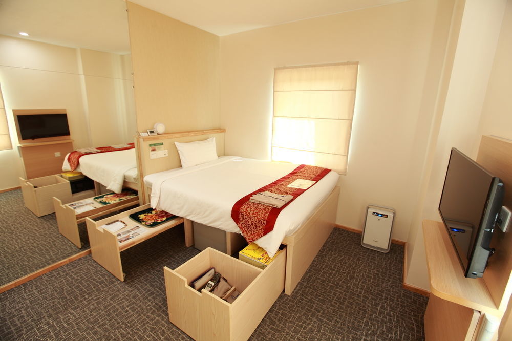 Super Hotel 양곤 외부 사진