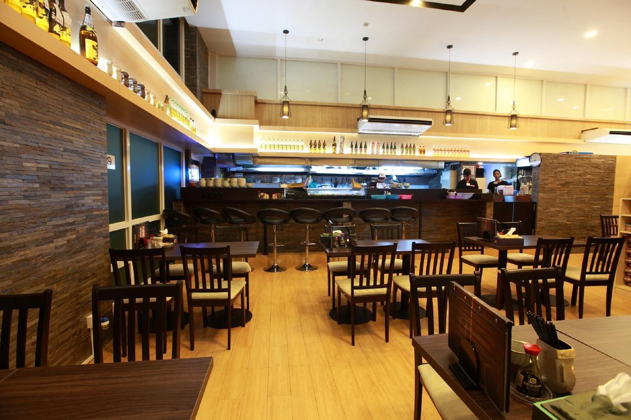 Super Hotel 양곤 외부 사진