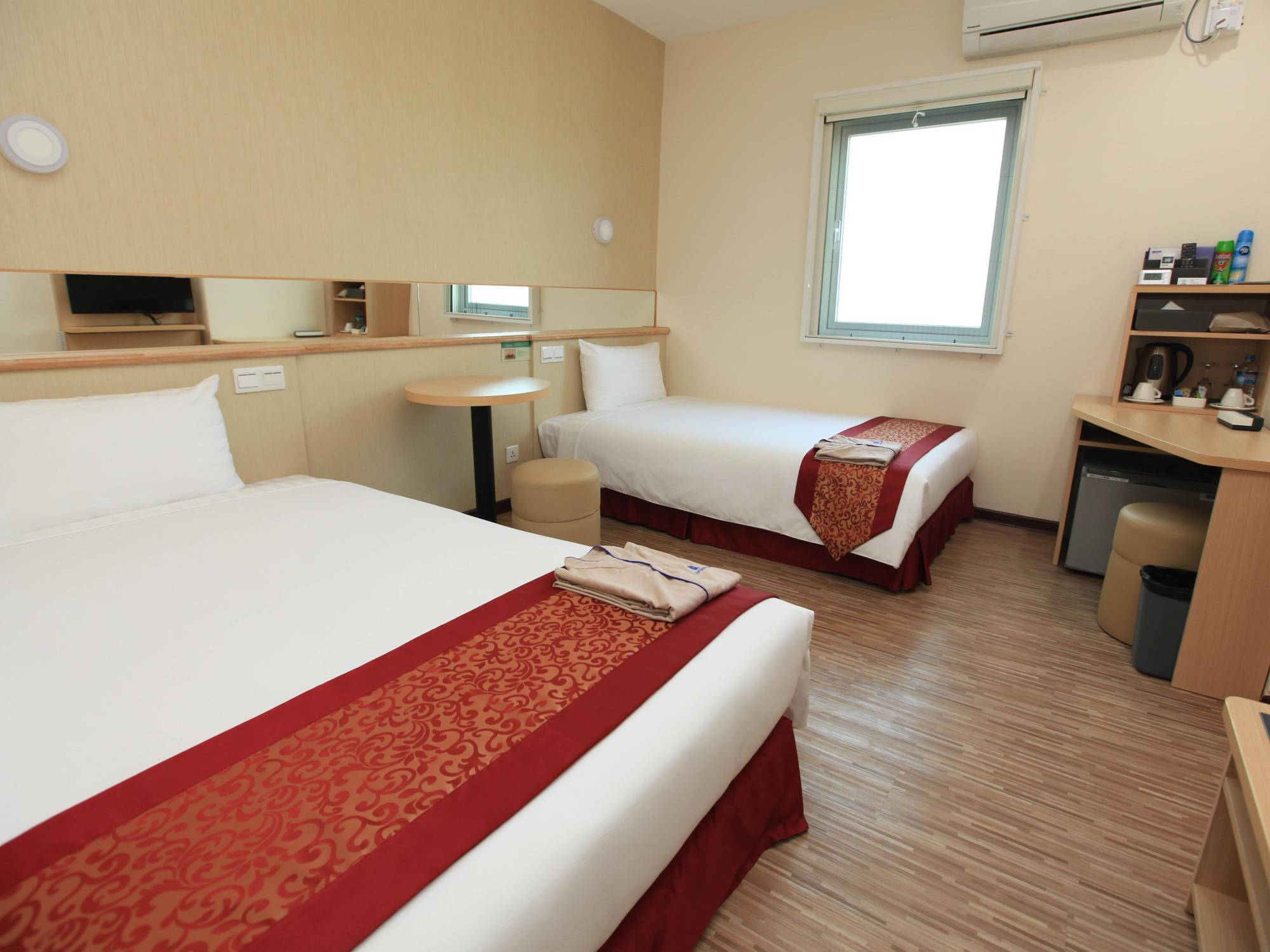 Super Hotel 양곤 외부 사진